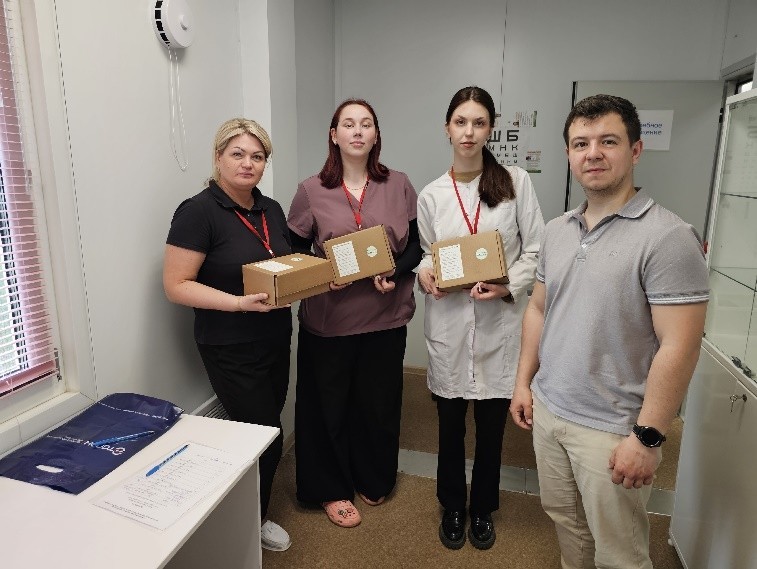 Помощники волонтеры.jpg Помощники волонтеры.jpg